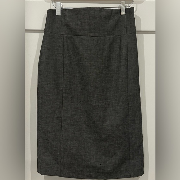 Express Pencil Skirt - Picture 2 of 3